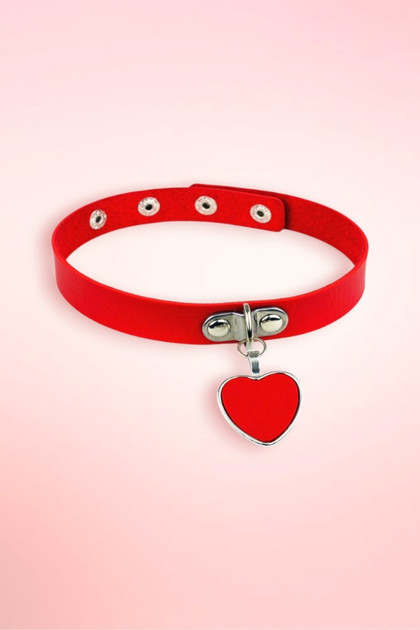 Red Heart Dangle Faux Leather Choker Necklace