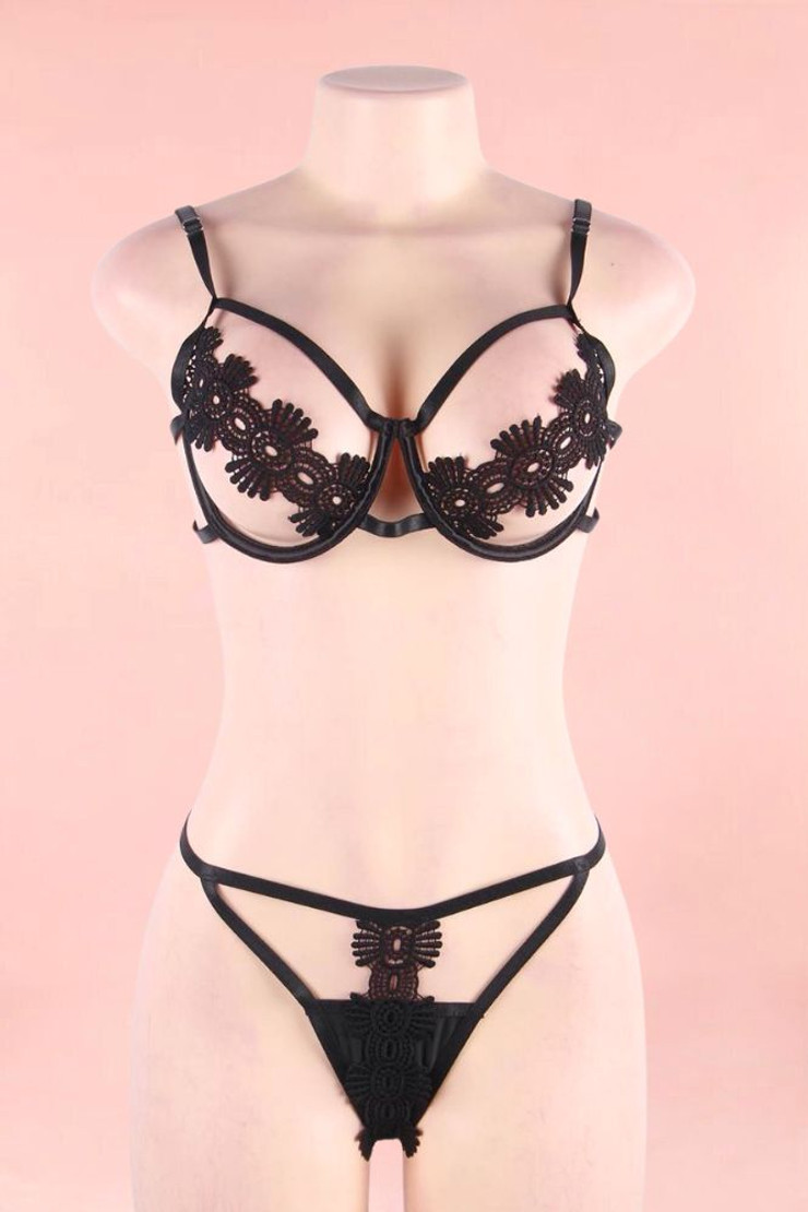 Nora Black Cupless Plus Size Lingerie Bra Set
