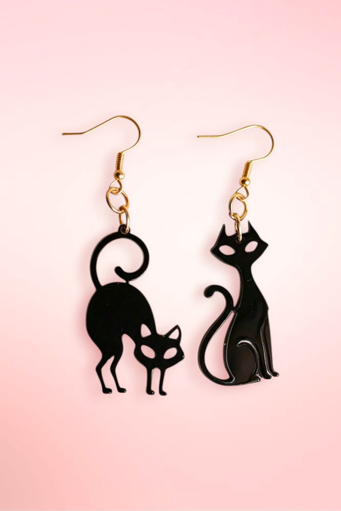 Midcentury Retro Black Cat Acrylic Earrings