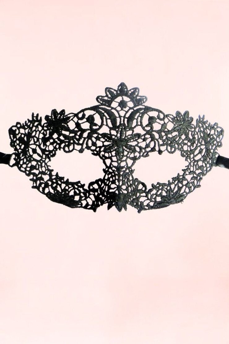Ophelia Lace Masquerade Mask.