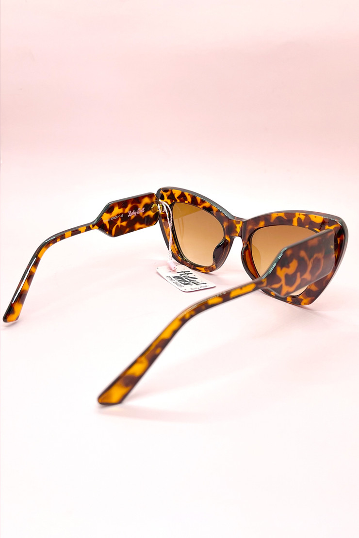 Evie Tortoise Wide Cat Eye Old Hollywood Retro Sunglasses