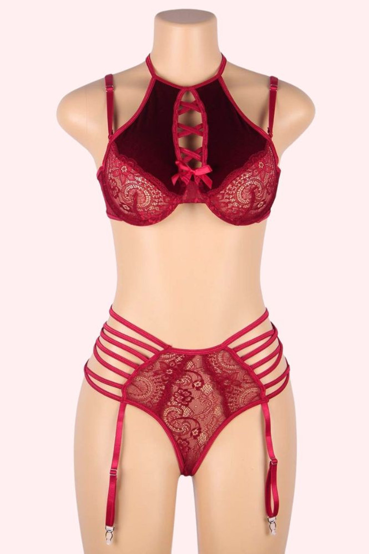 Callie Red Velvet Bralette Garter Plus Size Lingerie Set