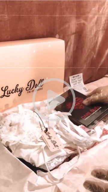 gift-wrapping-luckydoll-instagram-large-medium.jpeg