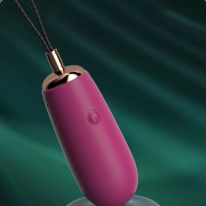 marrakesh-bullet-vibrator-with-brush-upclose.jpg