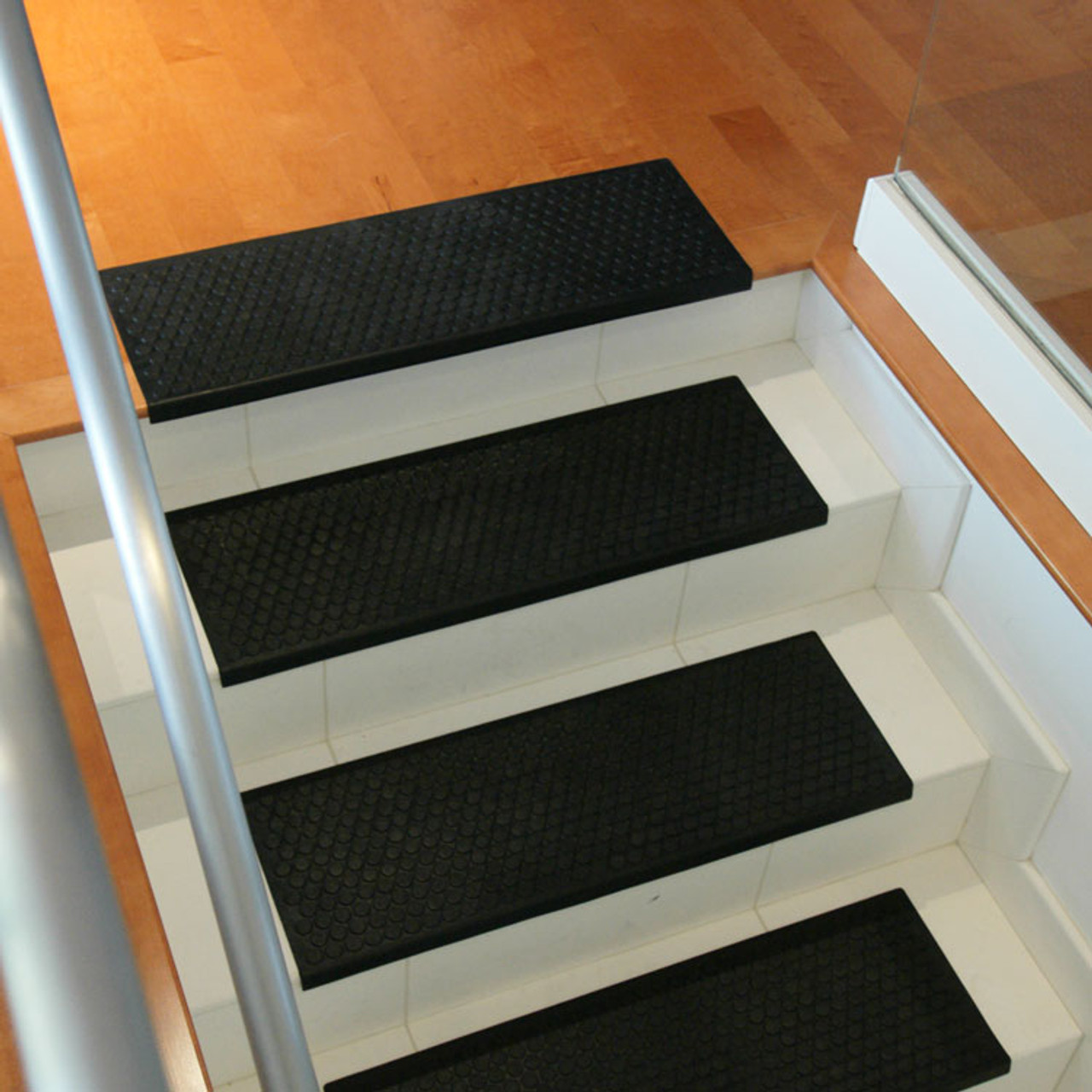 Coin-Grip Rubber Step Mats