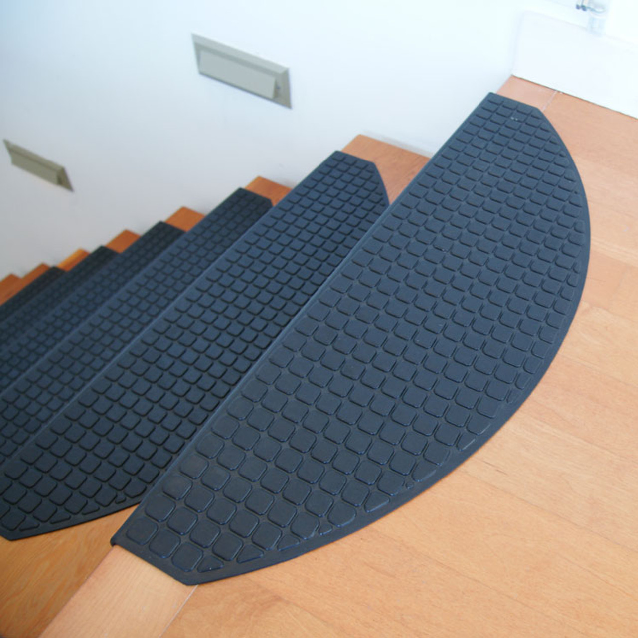 Kahuna Grip™ 4 Square Step Treads