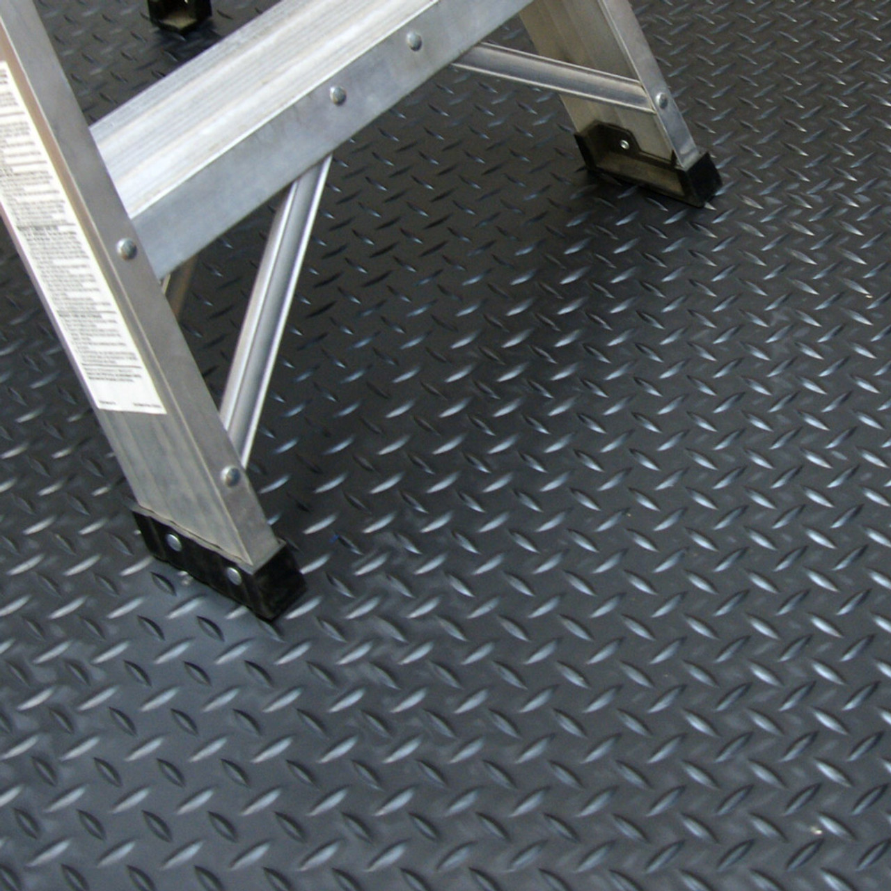 Diamond Plate Garage Floor Mat