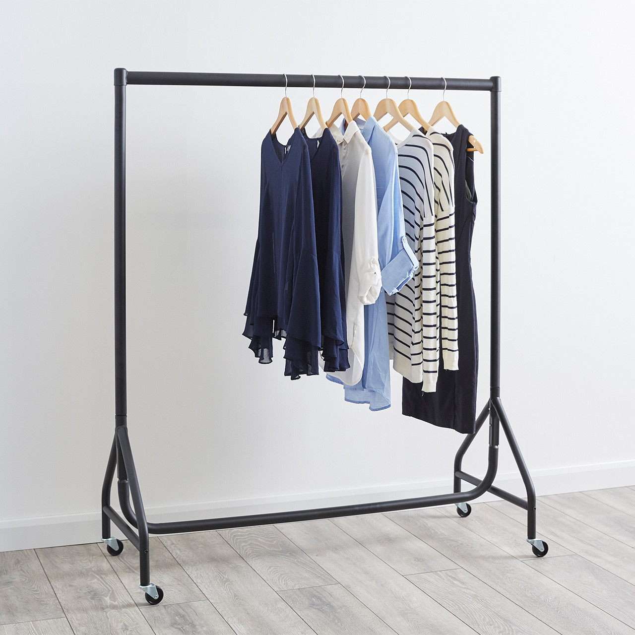 Reinforced Black Heavy-Duty Clothes Rail Choice of ft to ft