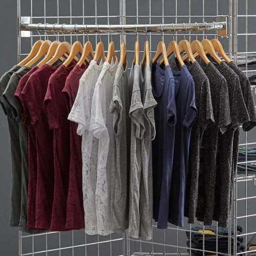 6ft Freestanding Grid Mesh Display Bundle - 3 x Panels, 2 x Hanging Rails, 4 x Wire Shelves