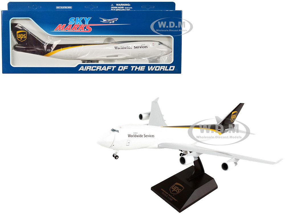 Boeing 747 400F Commercial Aircraft with Landing Gear UPS