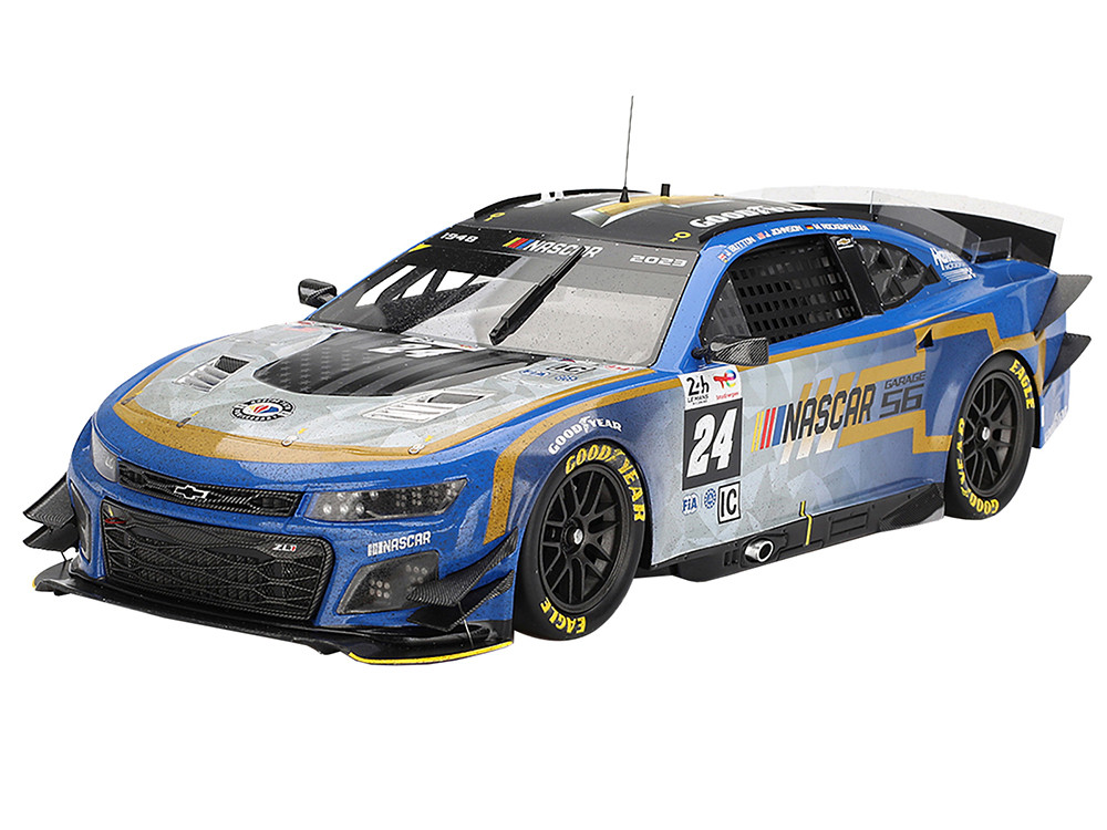 Chevrolet Camaro ZL1 #24 Jenson Button - Jimmie Johnson - Mike