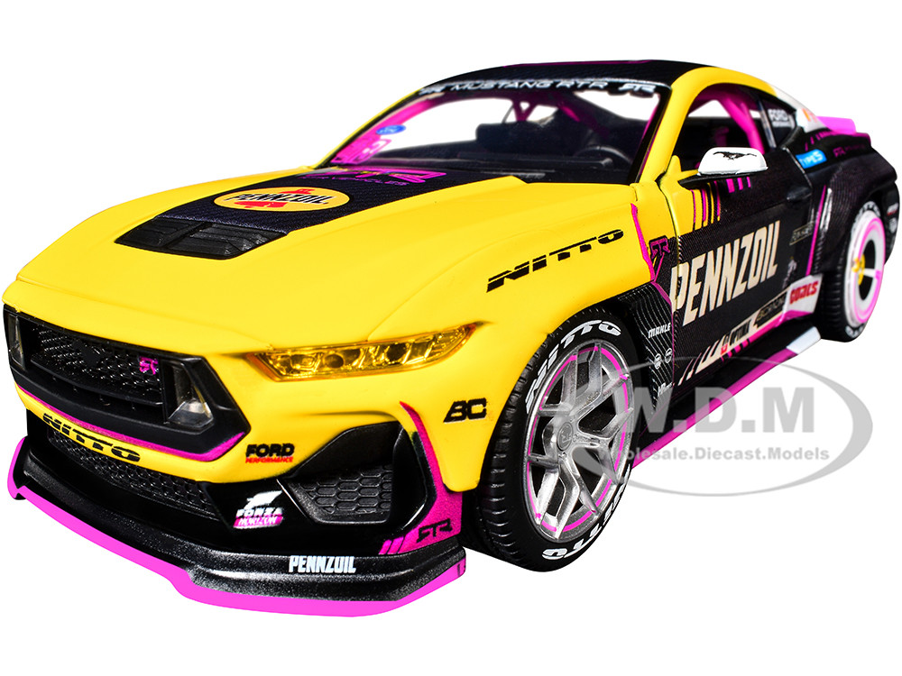 Ford Mustang RTR #213 Ben Hobson 