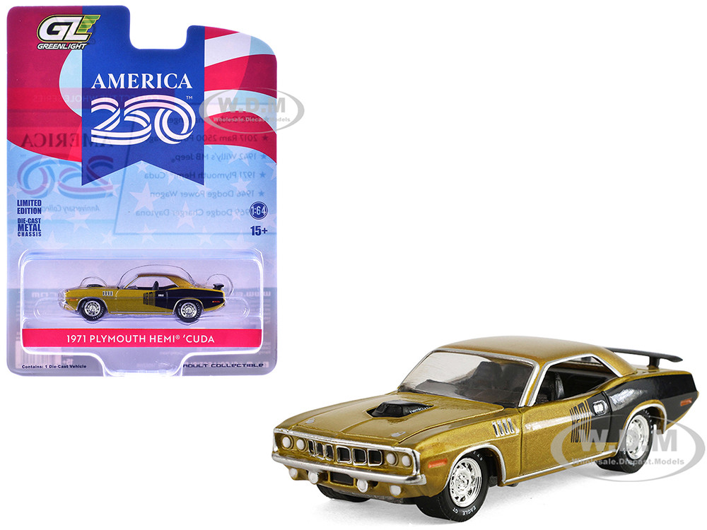 1971 Plymouth Hemi 'Cuda Gold Metallic with Black Accents 