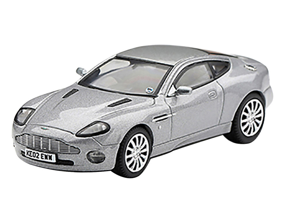 Aston Martin V12 Vanquish 007 James Bond 