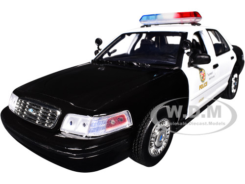 Ford Crown Victoria Police Cruiser Black and White Los Angeles