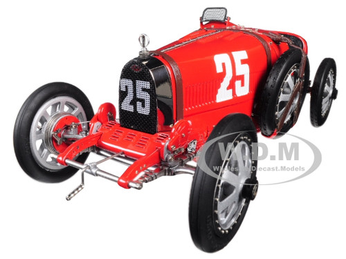 Bugatti T35 #25 National Colour Project Grand Prix Portugal Limited Edition 500 pieces Worldwide 1/18 Diecast Model Car CMC 100B009