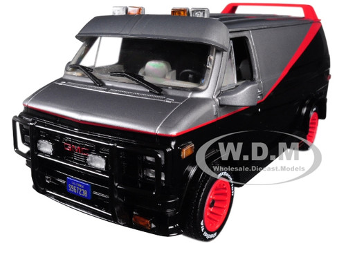 1983 GMC Vandura The A-Team 1983 1987 TV Series 1/24 Diecast Model Car Greenlight 84072