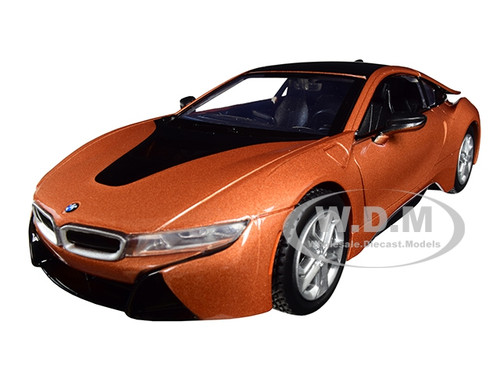 2018 BMW i8 Coupe Metallic Orange Black Top 1/24 Diecast Model Car Motormax 79359