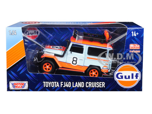 Toyota FJ40 Land Cruiser #8 Gulf Oil White Limited Edition 2400 pieces Worldwide 1/24 Diecast Model Car Motormax 79658
