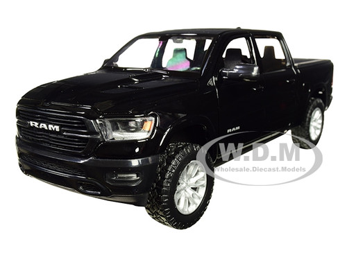2019 RAM 1500 Laramie Crew Cab Pickup Truck Black 1/24 Diecast Model Car Motormax 79357