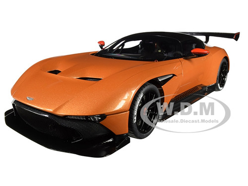 Aston 3　その他オマケ Aston Martin Vulcan Apple Tree Green Metallic Orange Accents
