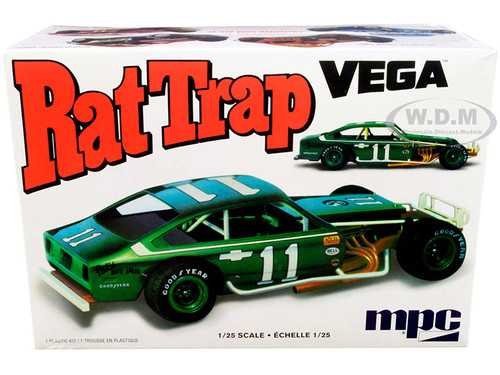 Skill 2 Model Kit Chevrolet Vega Modified Rat Trap 1/25 Scale Model MPC MPC905 M