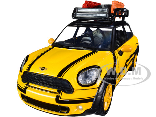 Mini Cooper S Countryman Roof Rack Accessories Yellow Metallic and Black City Classics Series 1/24 Diecast Model Car Motormax 79752