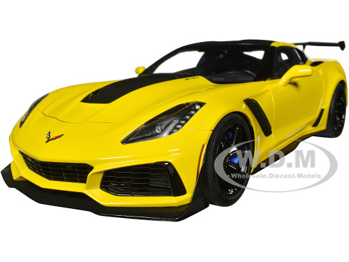 2019 Chevrolet Corvette C7 ZR1 Corvette Racing Yellow Tintcoat with Carbon Top 1/18 Model Car Autoart 71278