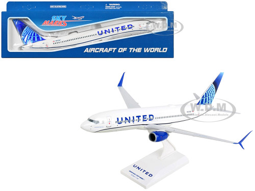 Boeing 737 800 Commercial Aircraft with Wi Fi Dome United Airlines N37267 White with Blue Tail Snap Fit 1/130 Plastic Model Skymarks SKR1028