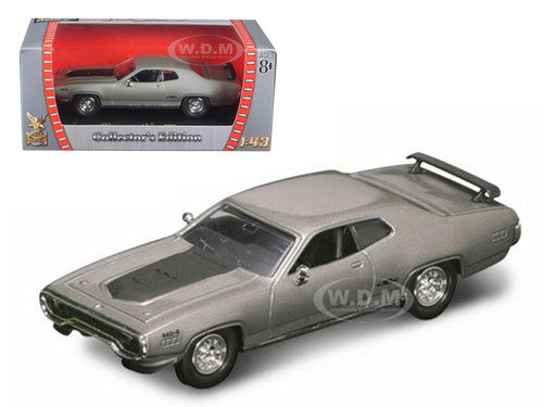 1971 Plymouth GTX Matt Black 1/43 Diecast Model Car Road Signature