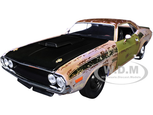 1970 Dodge Challenger R T Hemi White with Red and Blue Stripes