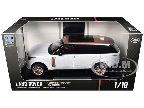 2022 Land Rover Range Rover SV White Metallic with Rose Gold Top and Moonroof 1/18 Diecast Model Car Heimanba Q1005A-W