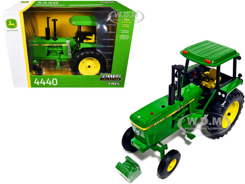John Deere 4440 Tractor Green Prestige Collection Series 1/16 Diecast Model ERTL TOMY 45813