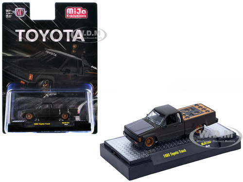 1985 Toyota SR5 Pickup Truck Slammed Custom Matt Gray with Carbon Hood Limited Edition to 10890 pieces Worldwide 1/64 Diecast Model Car M2 Machines 31500-MJS104