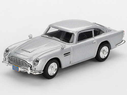 Aston Martin DB5 Birch Silver Metallic 007 James Bond Casino Royale 2006 Movie Limited Edition 1/64 Diecast Model Car Mini GT MGT00909-007E