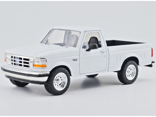1993 Ford F 150 XLT Pickup Truck White Timeless Legends Series 1/24 Diecast Model Car Motormax 79397W