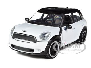 Mini Cooper S Countryman White 1/24 Diecast Car Model Motormax 73353
