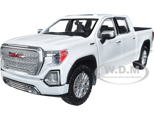 2019 GMC Sierra 1500 Denali Crew Cab Pickup Truck Sunroof White Timeless Legends Series 1/24 1/27 Diecast Model Car Motormax 79362