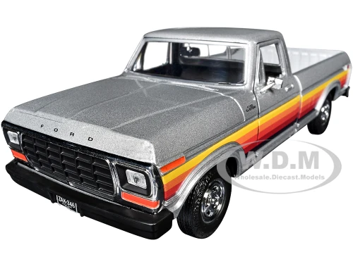 1979 Ford F 150 Custom Pickup Truck Silver Metallic with Side Stripes American Classics Series 1/24 Diecast Model Car Motormax 79346SIL