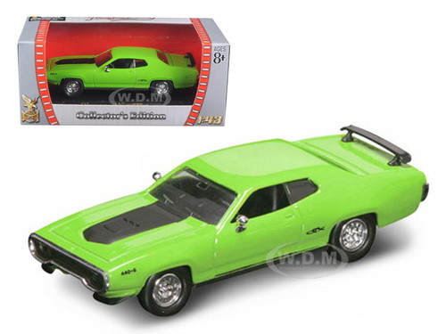 1971 Plymouth GTX 440 6 Pack Green 1/43 Diecast Model Car Road