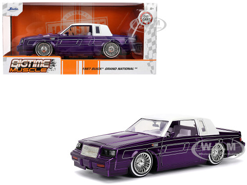【値下げ】1/18 1987 BUICK GRANDNATIONAL 塗装美品 1987 Buick Grand National Candy Purple with Graphics and White Top