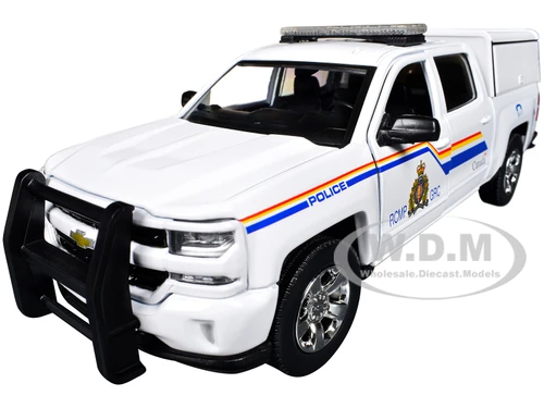 2017 Chevrolet Silverado 1500 LT Z71 Crew Cab Pickup Truck with Camper Box Royal Canadian Mounted Police White Law Enforcement and Public Service Series 1/24-1/27 Diecast Model Car Motormax 76648