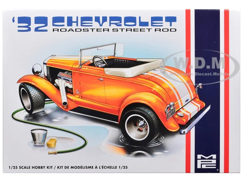 Skill 2 Model Kit 1932 Chevrolet Roadster Street Rod 1/25 Scale Model MPC MPC1035M