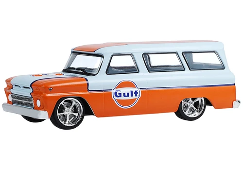 1966 Chevrolet Suburban Gulf 1/43 Diecast Model Car Greenlight 86653