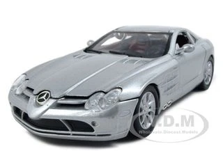 Mercedes Mclaren SLR Silver 1/24 Diecast Model Car Motormax 73306