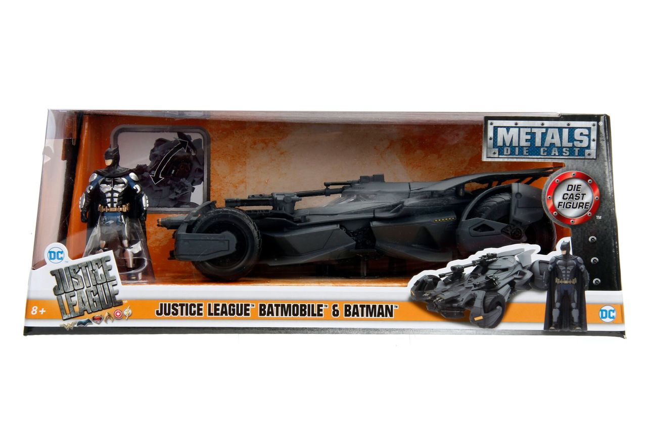 2017 Justice League Batmobile with diecast Batman Figure 1/24