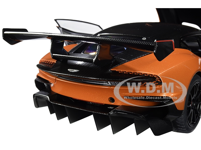 Aston Martin Vulcan Madagascar Orange Carbon Top 1/18 Model Car