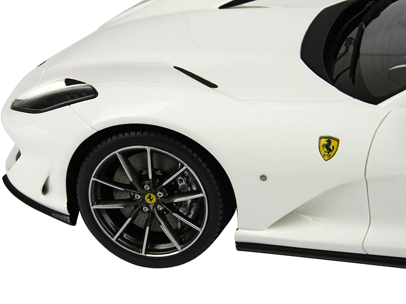 2019 Ferrari 812 GTS Convertible Avus White DISPLAY CASE Limited