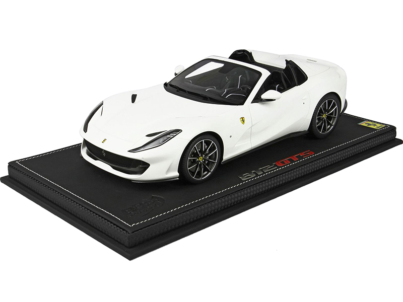 BBR Ferrari 812 GTS ミニカー ディスプレイケース付 2019 Ferrari 812 GTS Convertible Avus White DISPLAY CASE Limited