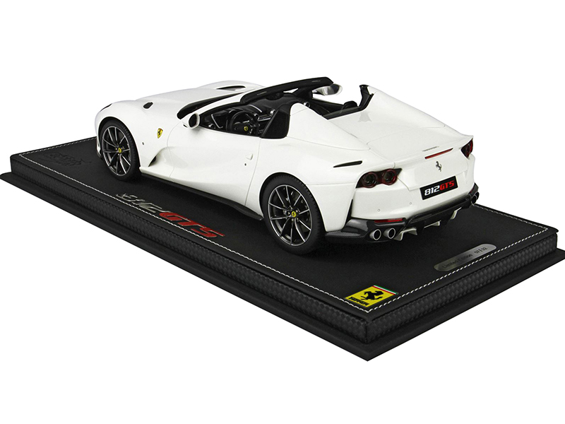BBR Ferrari 812 GTS ミニカー ディスプレイケース付 2019 Ferrari 812 GTS Convertible Avus White DISPLAY CASE Limited